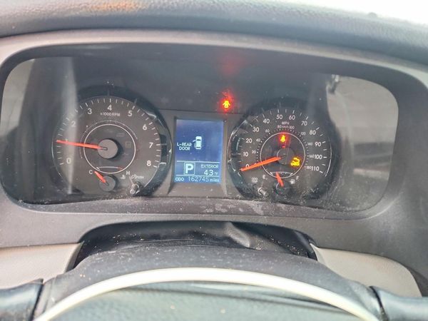 2015 TOYOTA SIENNA