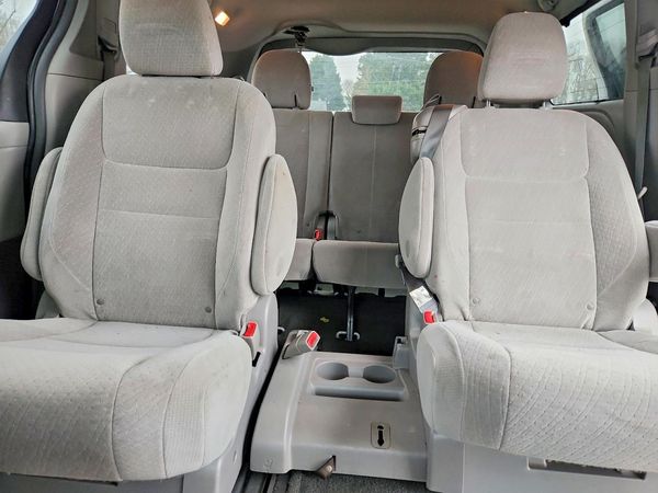 2015 TOYOTA SIENNA