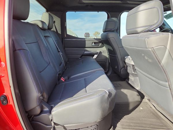 2025 TOYOTA TUNDRA