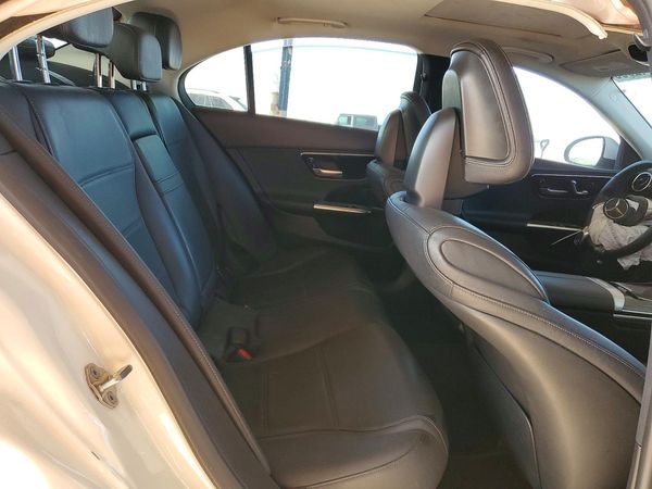 2022 MERCEDES-BENZ C