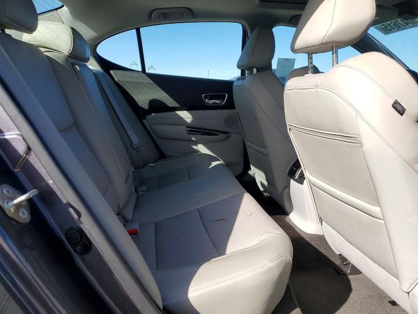2018 ACURA TLX