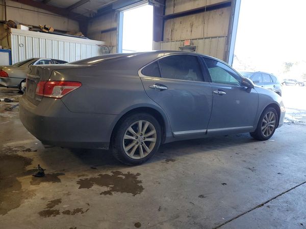 2012 LEXUS ES
