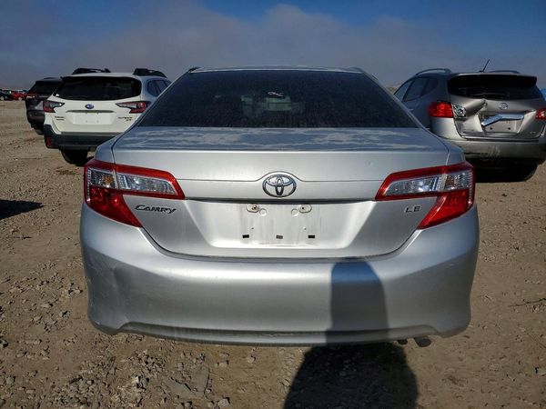 2012 TOYOTA CAMRY