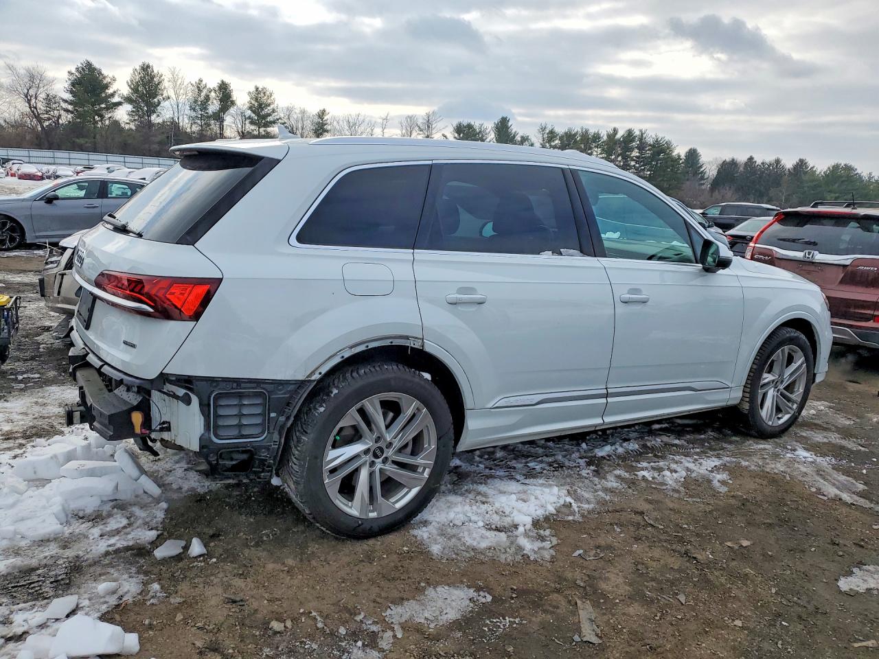 2021 AUDI Q7