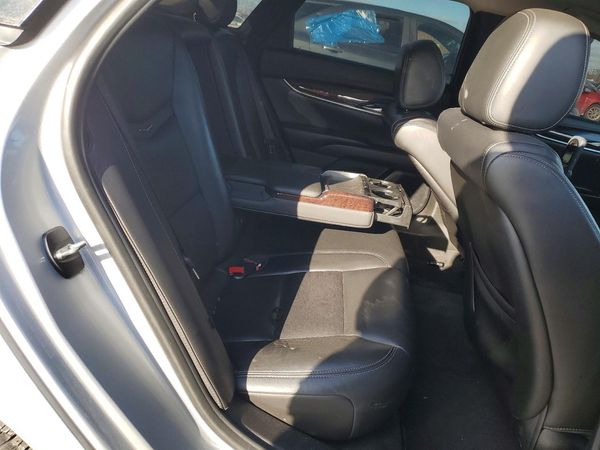 2017 CADILLAC XTS