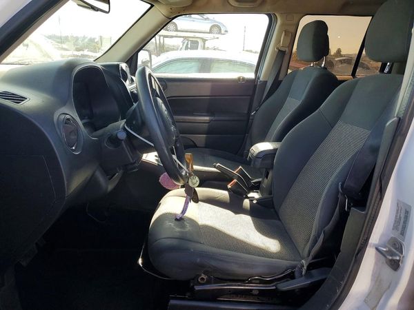 2016 JEEP PATRIOT SPORT FWD