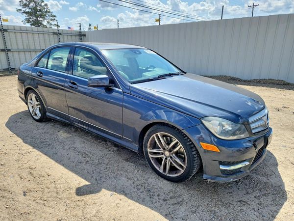 2013 MERCEDES-BENZ C