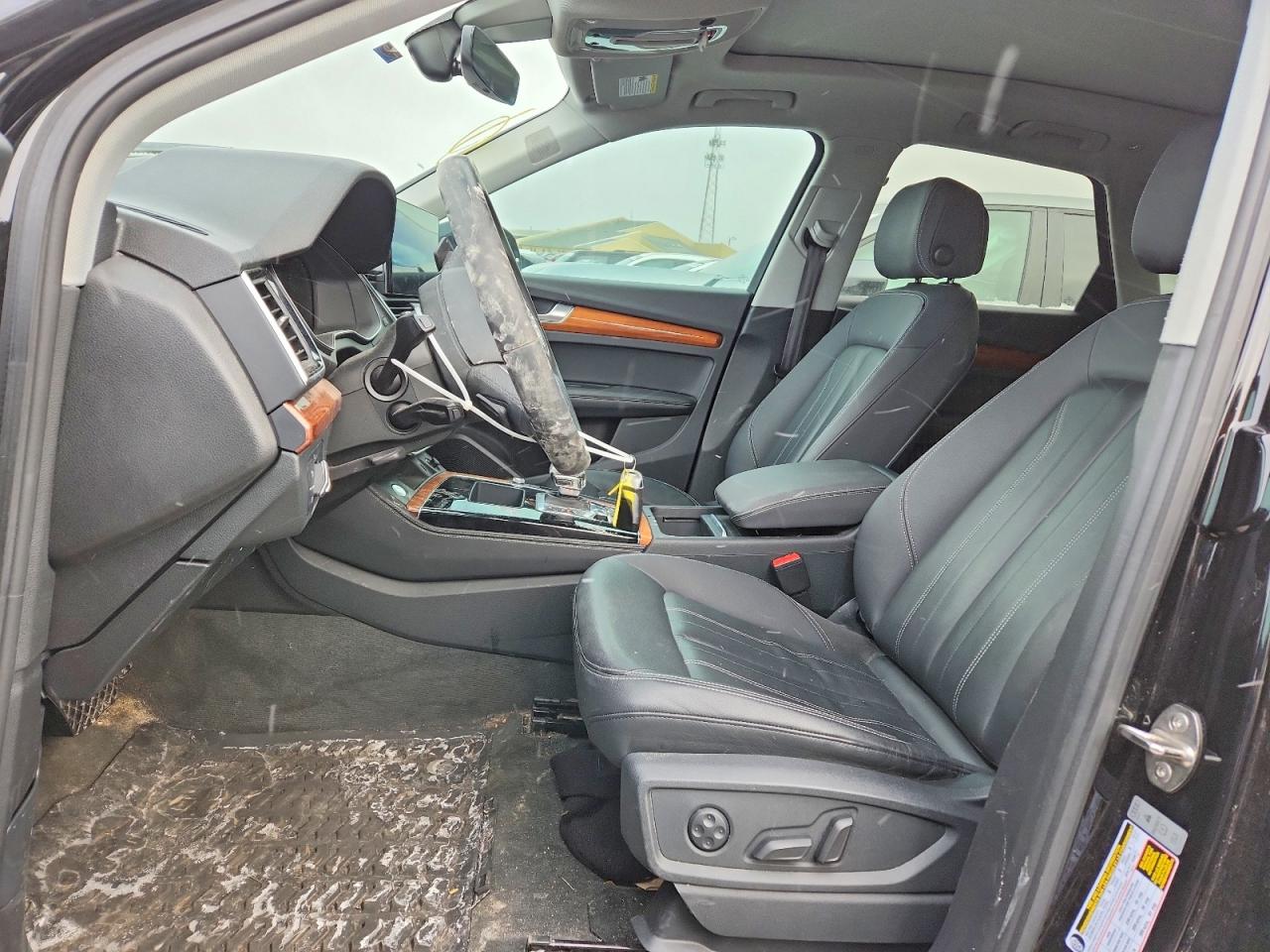2021 AUDI Q5 quattro Premium Plus