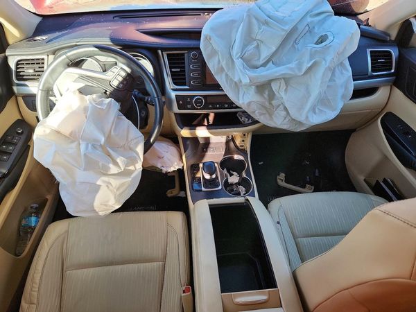 2014 TOYOTA HIGHLANDER Base/Hybrid — CKPT