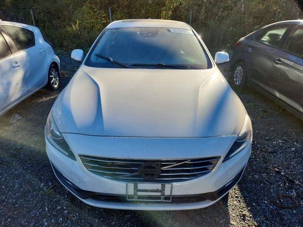2017 VOLVO S60 Platinum — DIRF