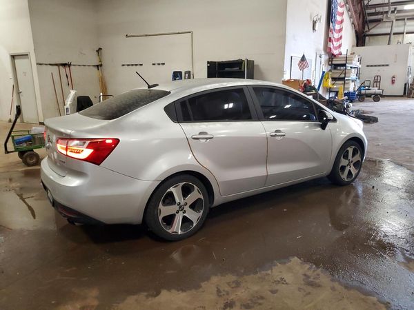 2014 KIA RIO