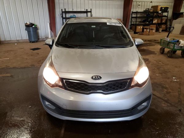 2014 KIA RIO