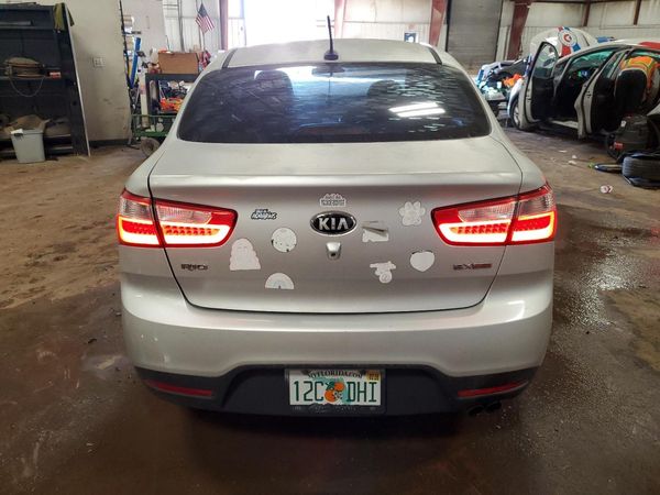 2014 KIA RIO