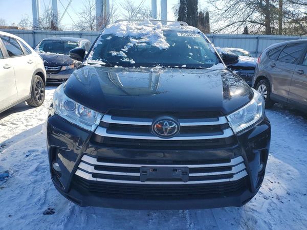 2019 TOYOTA HIGHLANDER