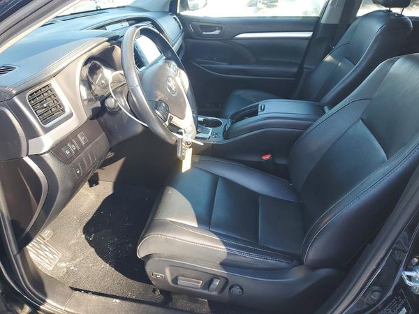 2019 TOYOTA HIGHLANDER