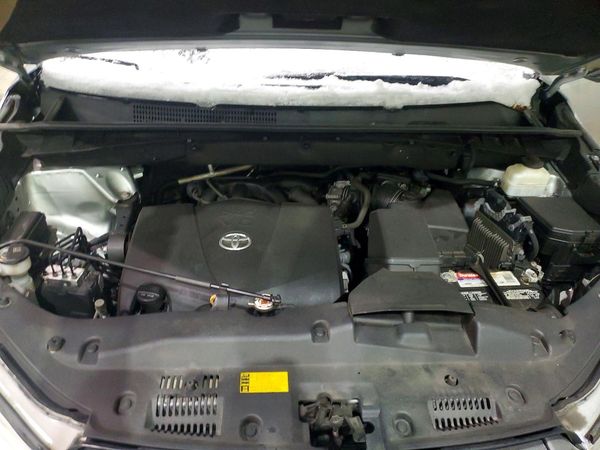 2019 TOYOTA HIGHLANDER