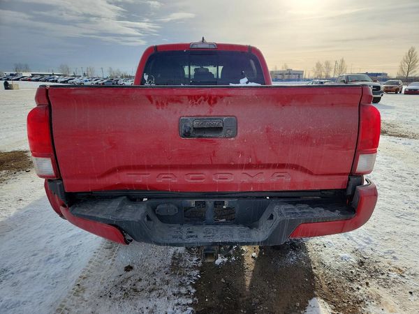 2017 TOYOTA TACOMA