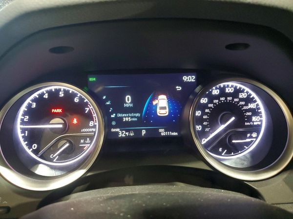 2023 TOYOTA CAMRY XLE
