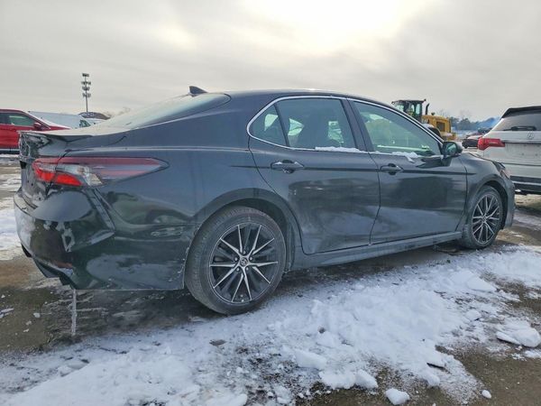 2022 TOYOTA CAMRY