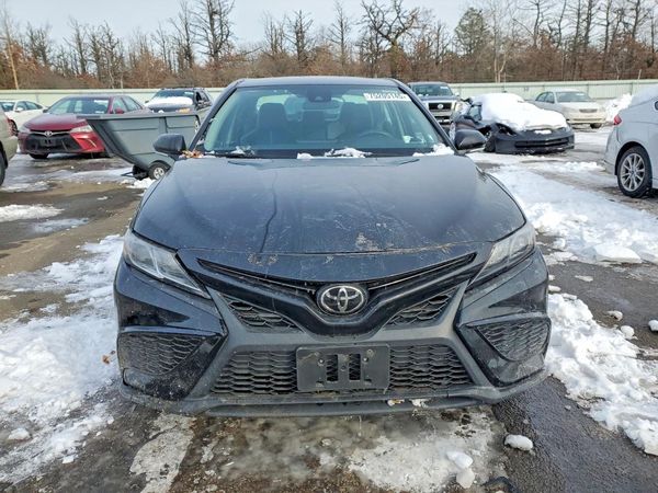 2022 TOYOTA CAMRY