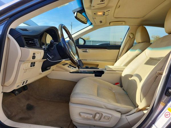 2015 LEXUS ES 350 — DENT