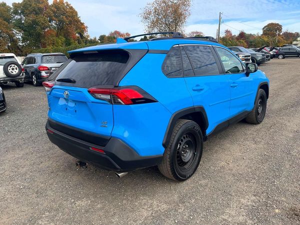2019 TOYOTA RAV4 LE