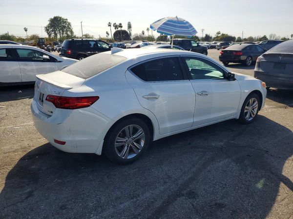 2013 ACURA ILX