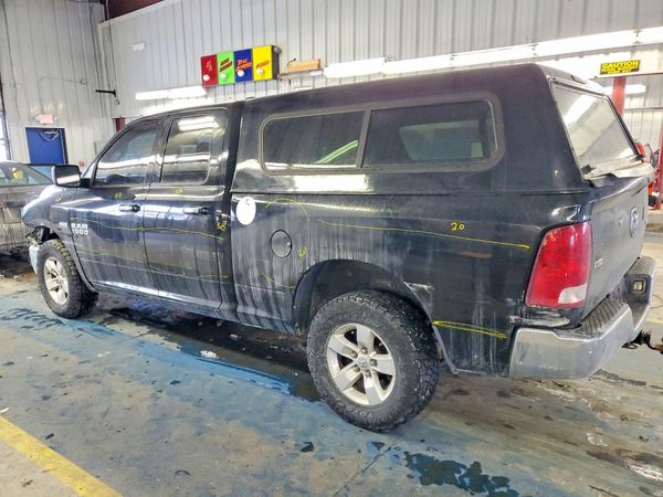 2014 RAM 1500 SLT