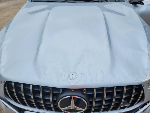 2026 MERCEDES-BENZ GLE-CLASS AMG GLE53 — Engine bay