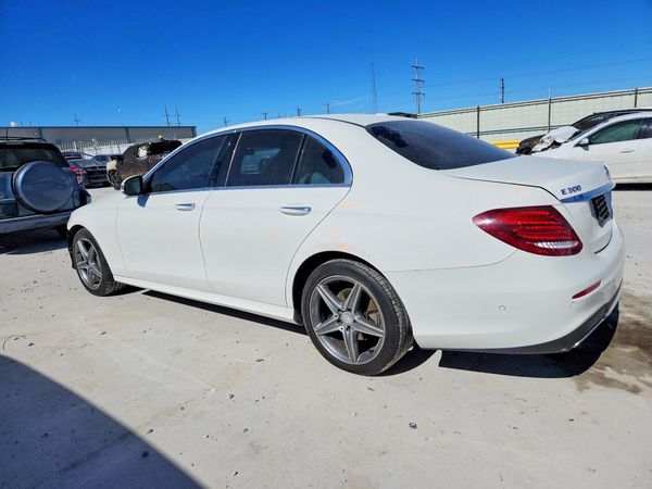 2017 MERCEDES-BENZ E E300