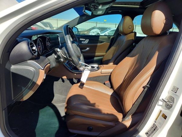 2017 MERCEDES-BENZ E E300