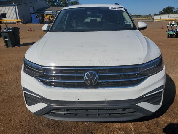 2023 VOLKSWAGEN TIGUAN