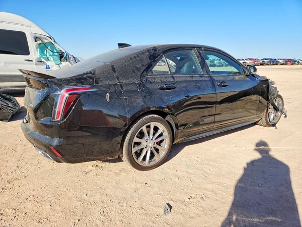 2024 CADILLAC CT4