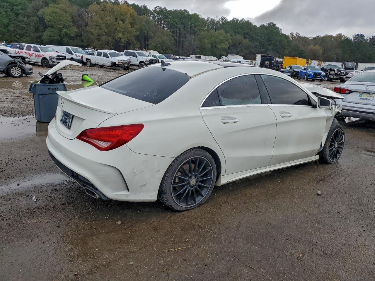 2015 MERCEDES-BENZ CLA CLA250