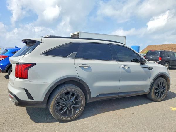 2022 KIA SORENTO