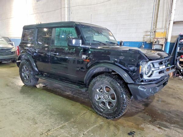 2024 FORD BRONCO Big Bend — Passenger 3/4