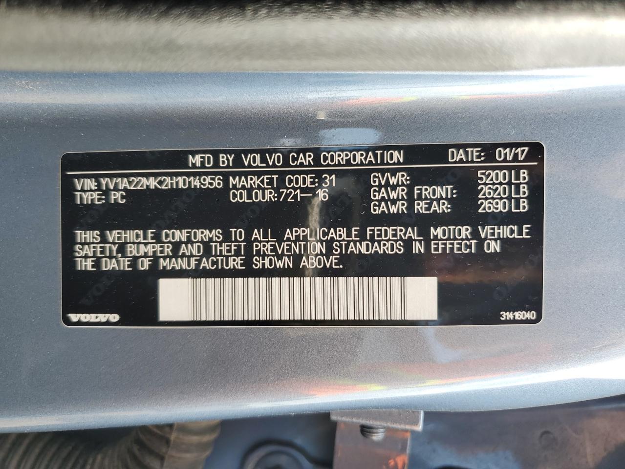 2017 VOLVO S90 Momentum