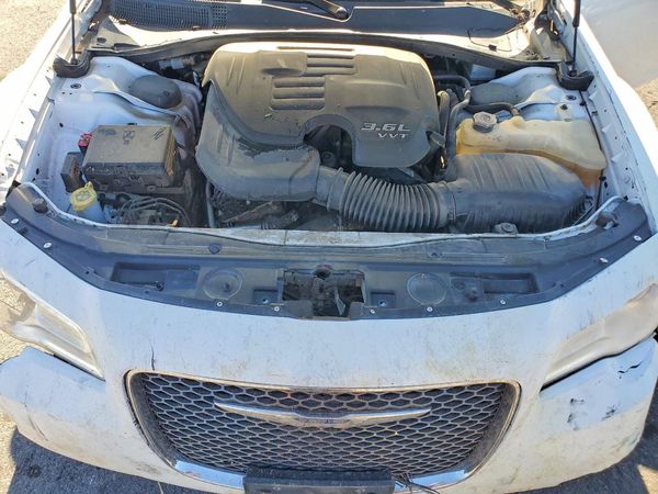 2017 CHRYSLER 300 300C