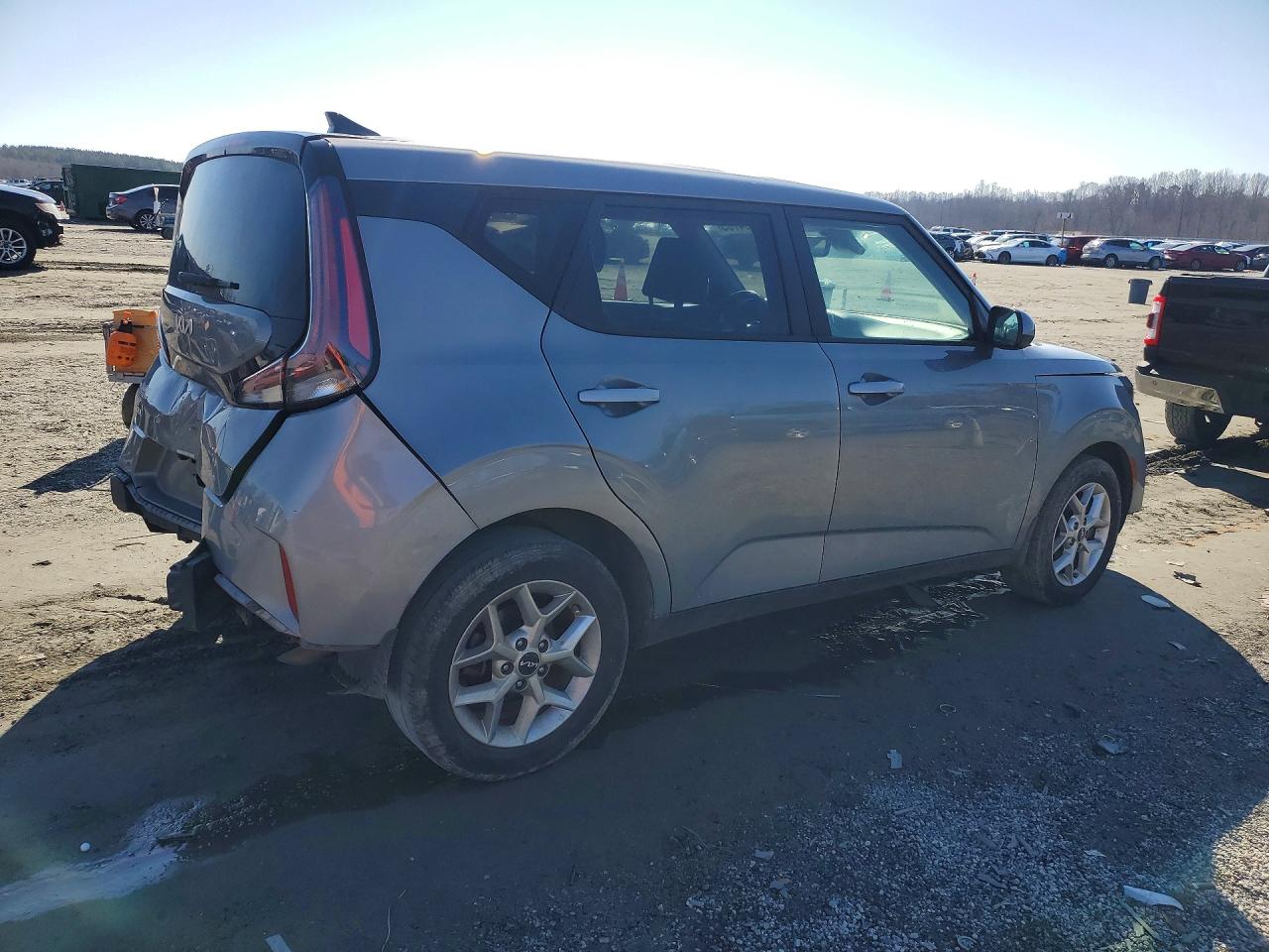 2024 KIA SOUL LX, S