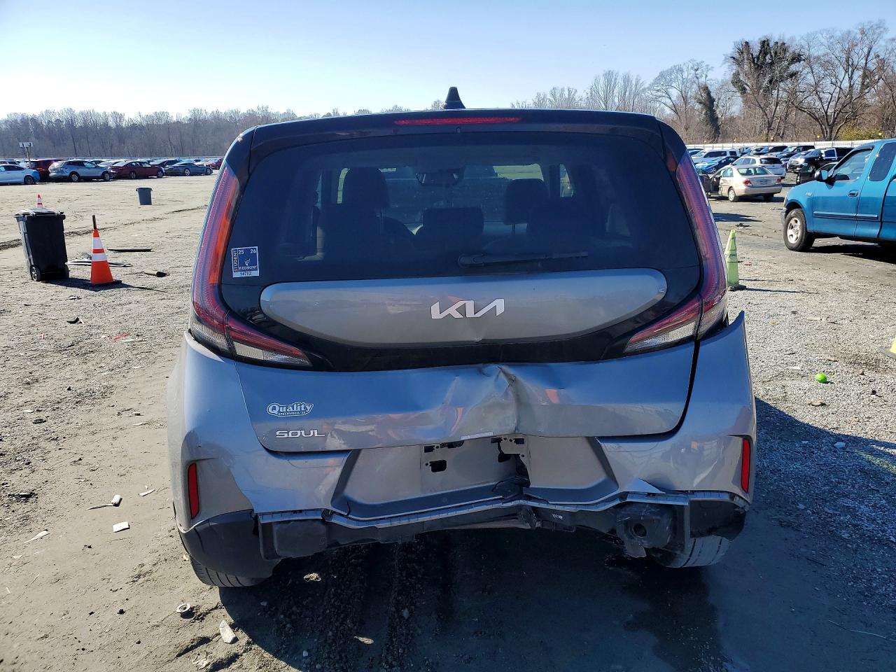 2024 KIA SOUL LX, S