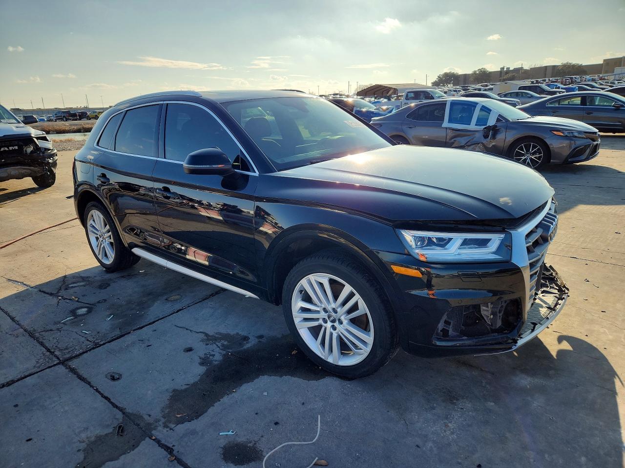 2018 AUDI Q5 quattro Premium Plus