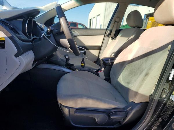 2013 KIA FORTE