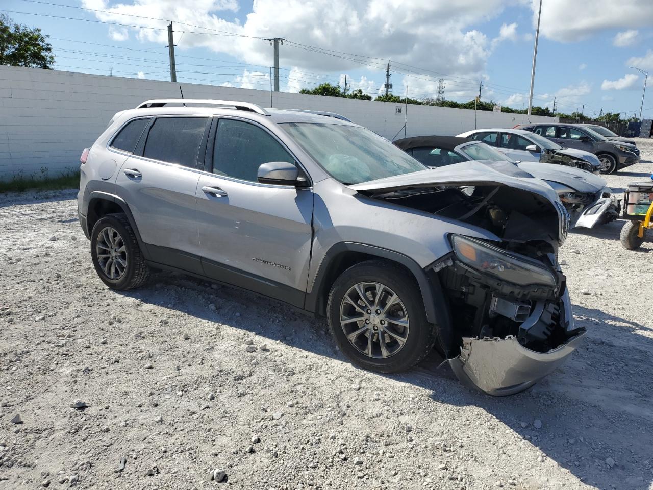 2019 JEEP CHEROKEE LATITUDE PLUS FWD