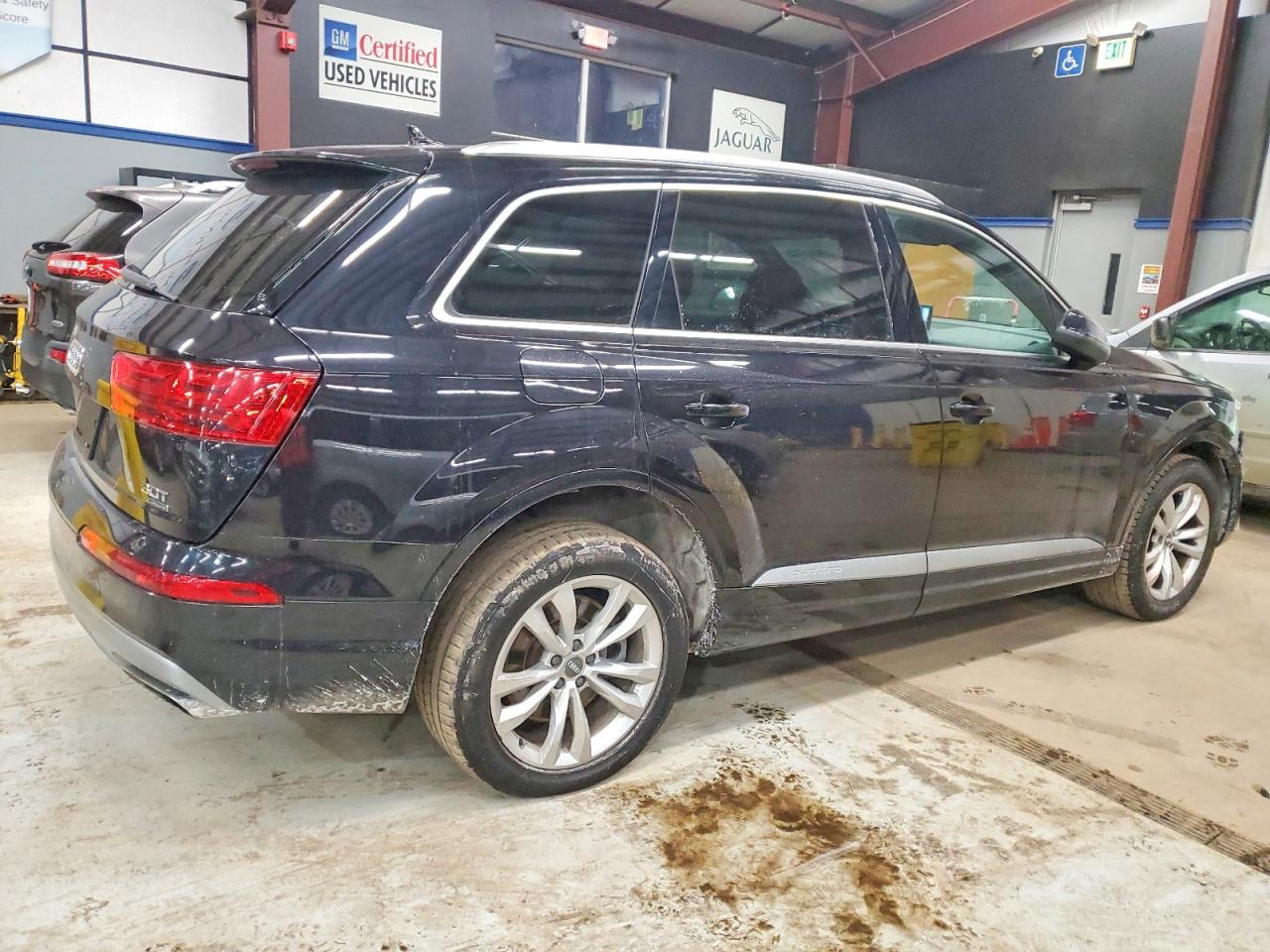 2018 AUDI Q7 quattro Premium Plus