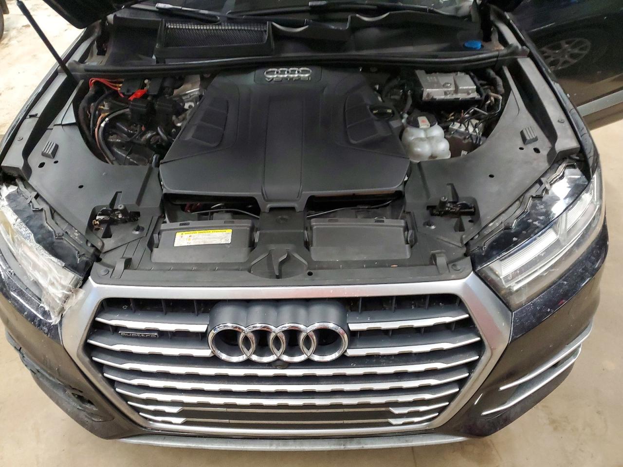 2018 AUDI Q7 quattro Premium Plus