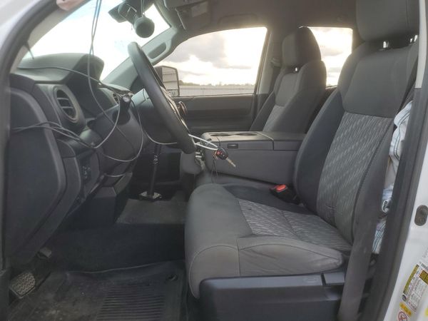 2018 TOYOTA TUNDRA SR/SR5 — DENT