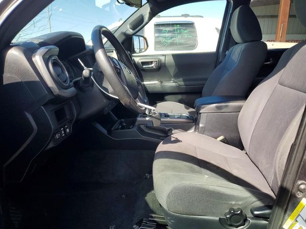 2017 TOYOTA TACOMA