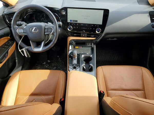 2022 LEXUS NX 350h Premium