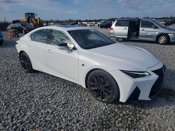 2025 LEXUS IS