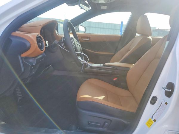 2025 LEXUS IS